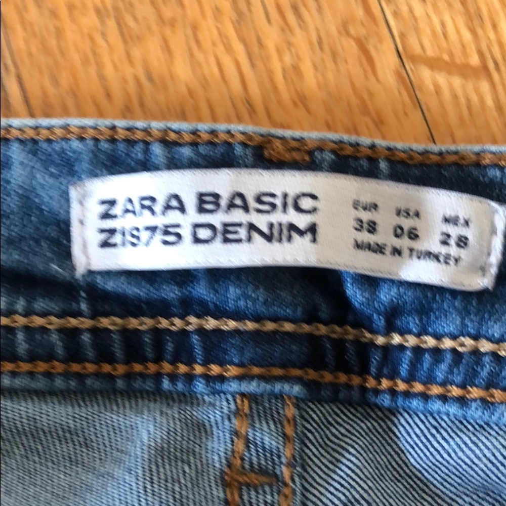 Jeans - Picture 2 of 2